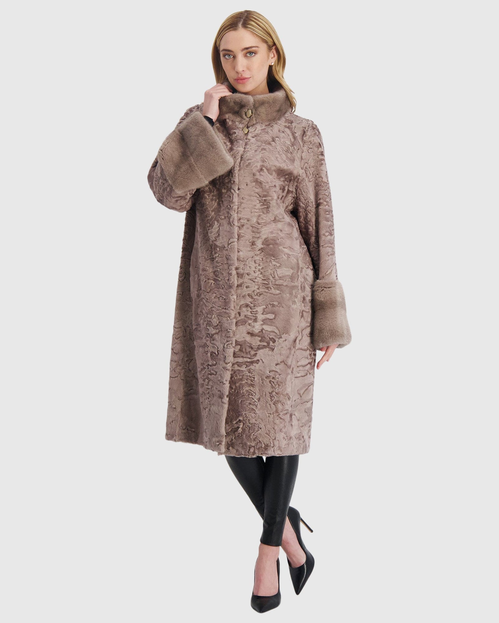 Lamb Short Coat With Mink Trim | Beige
