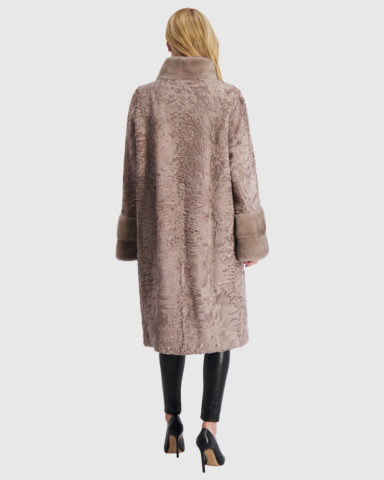 Lamb Short Coat With Mink Trim | Beige