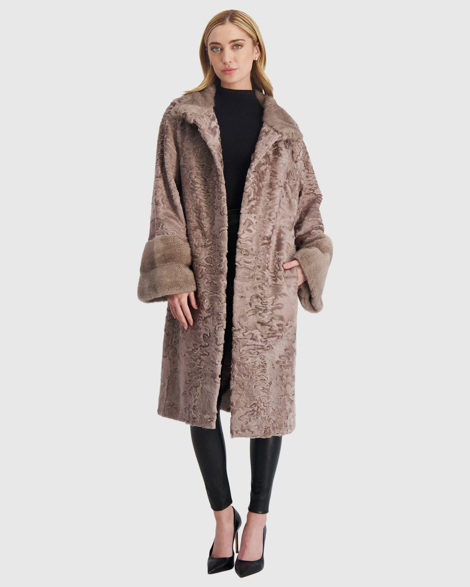 Lamb Short Coat With Mink Trim | Beige