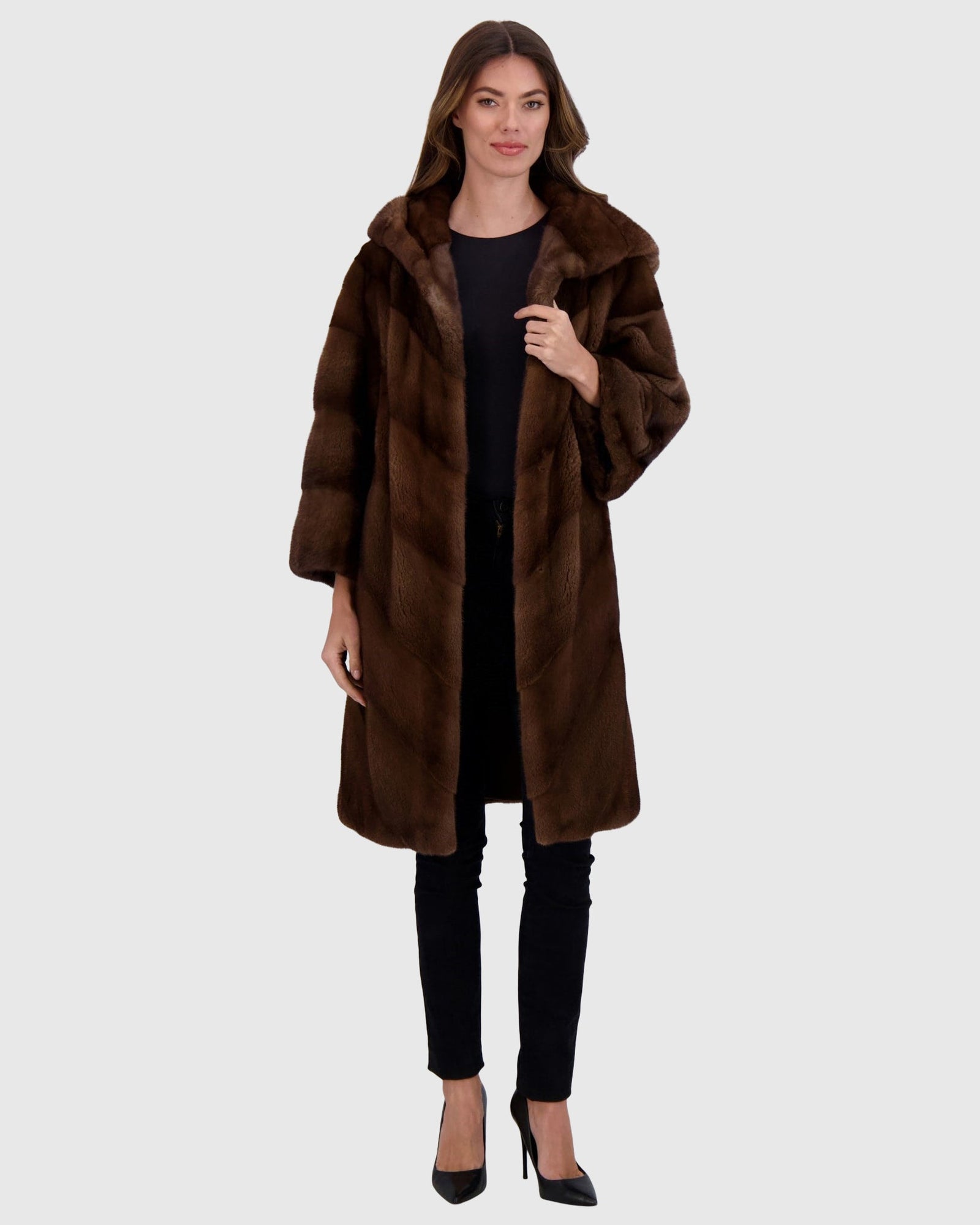Mink Coat With Stand Up Collar | Scanbrown