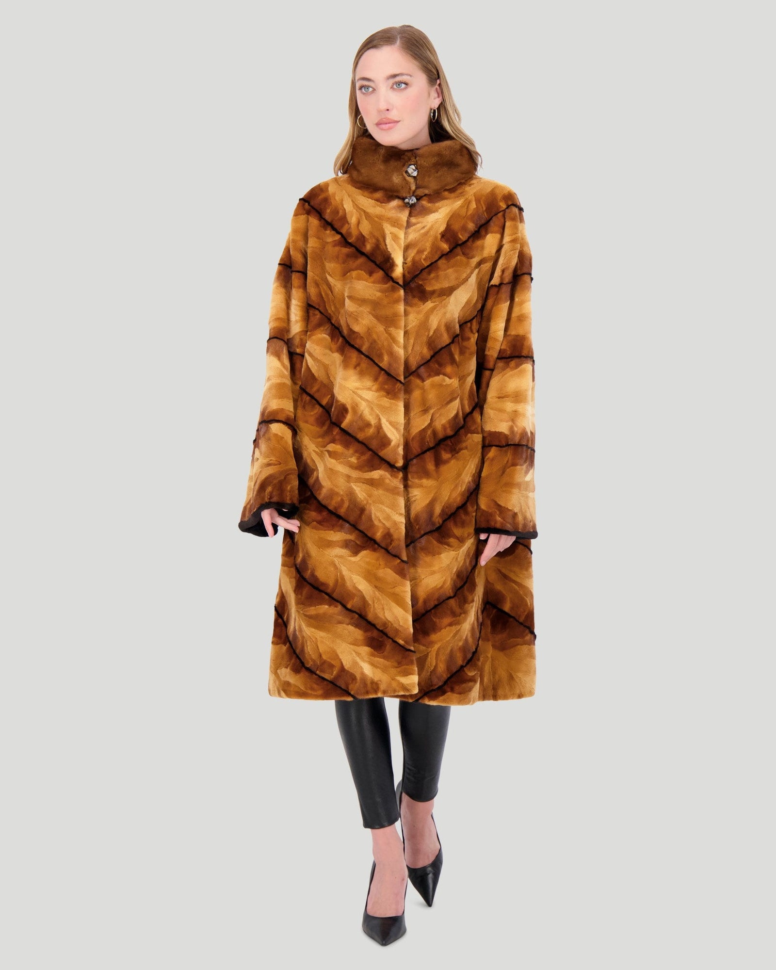 Mink Sections Short Coat | Women | Gold