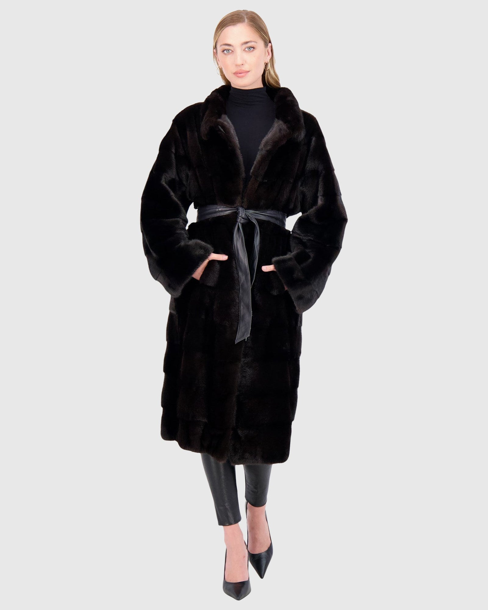 Mink Short Coat | Black (V1)