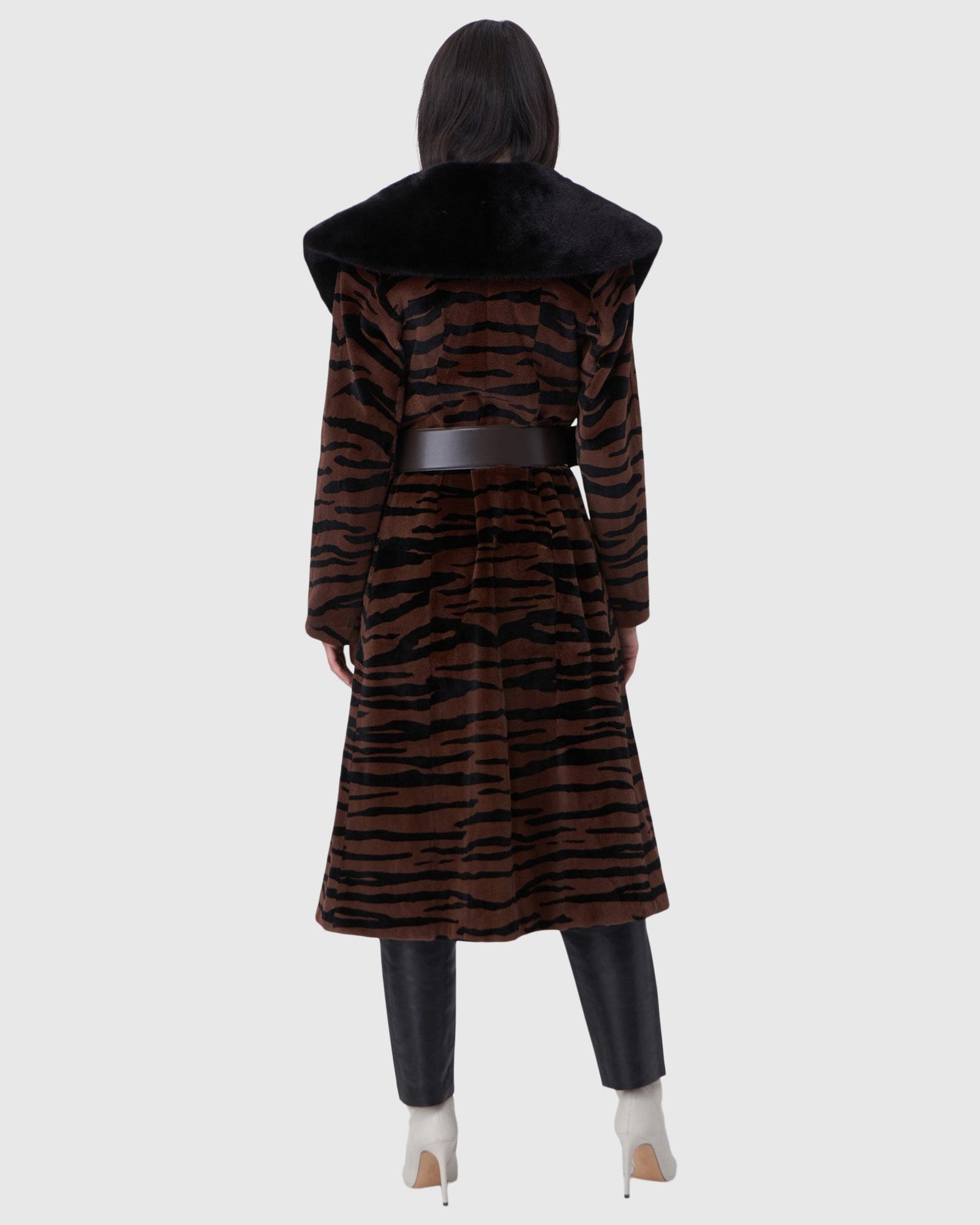 Mink Short Coat | Brown Tgr Print