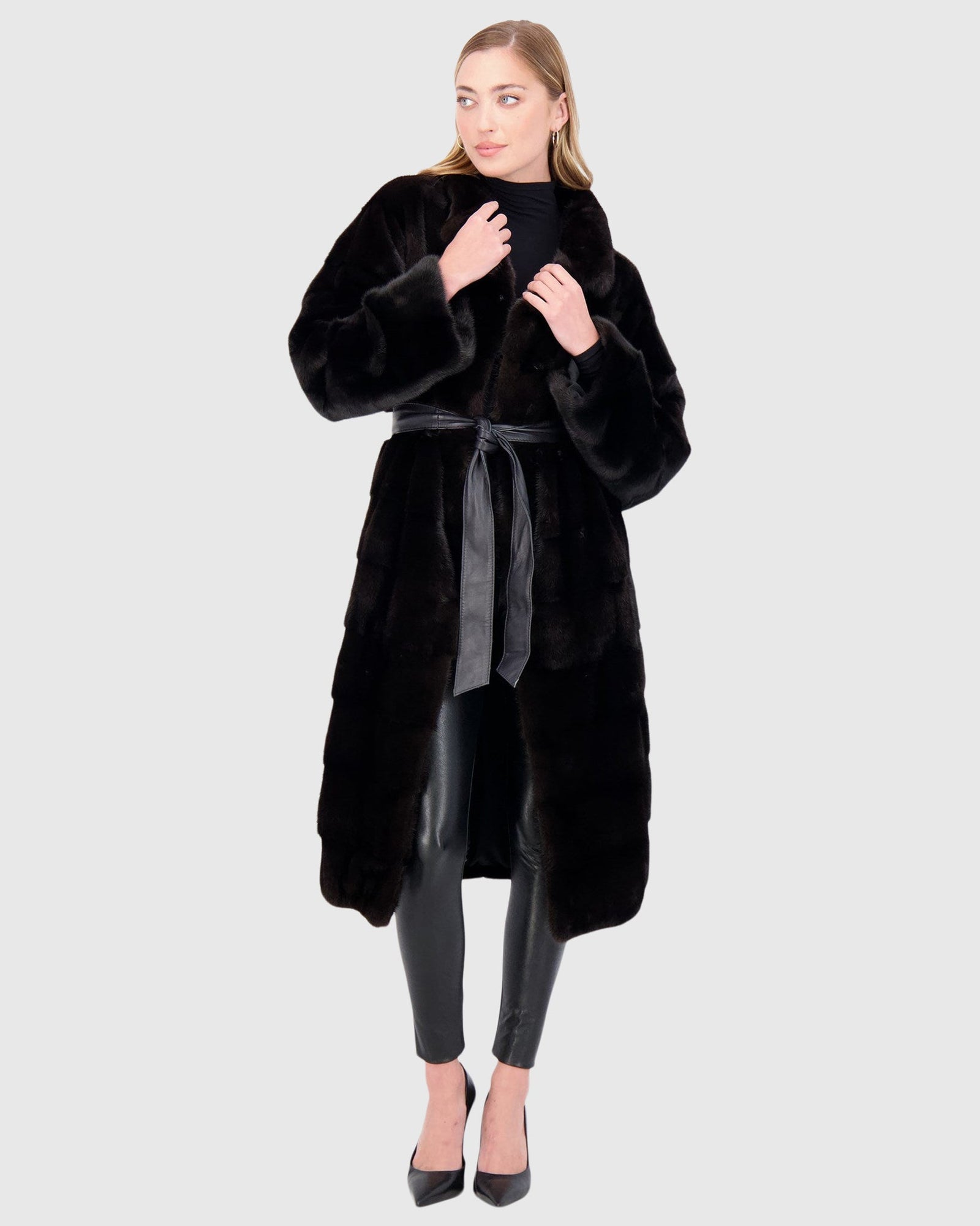 Mink Short Coat | Black (V1)