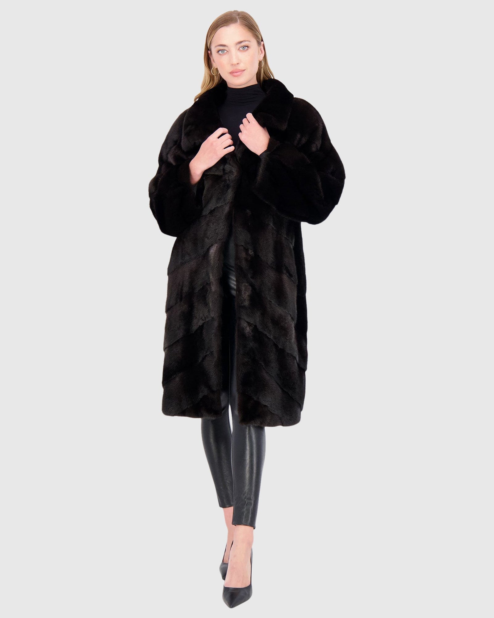 Mink Short Coat | Black (V3)