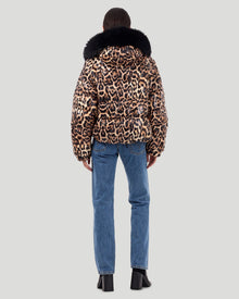 Printed Après-Ski Jacket With Detachable Toscana Shearling Lamb Hood Trim | Women | Brown Leopard x Black