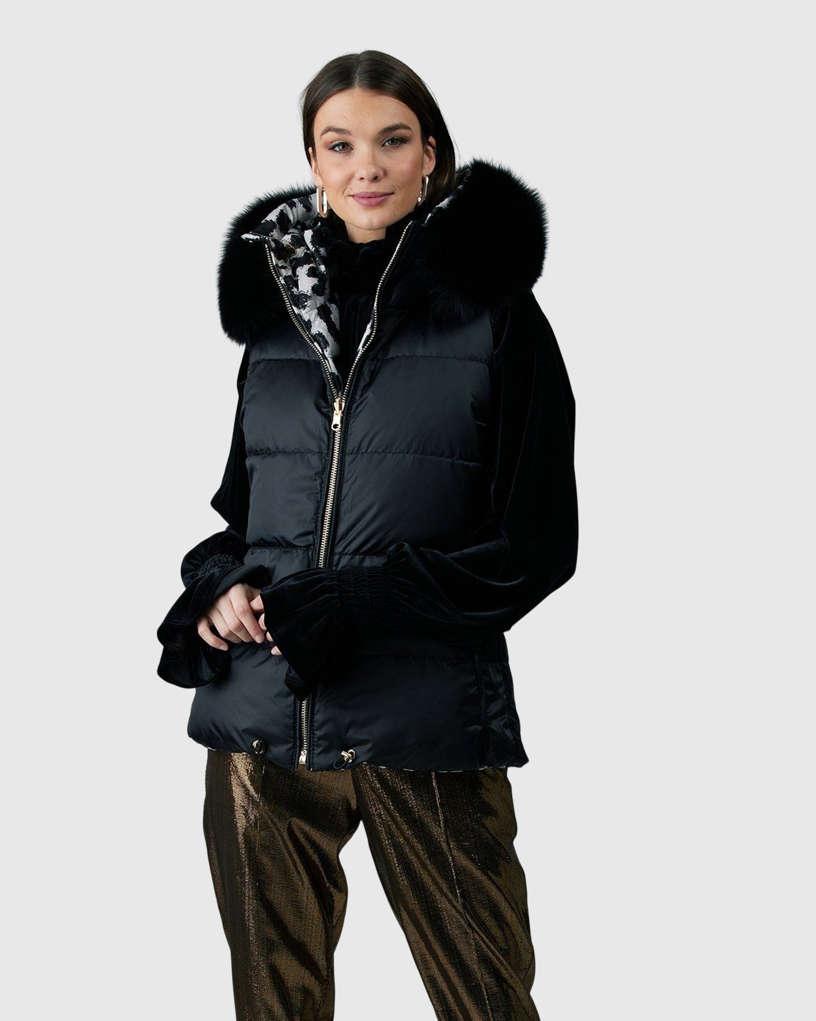 Reversible Après-Ski Vest With Detachable Fox Hood Trim | Snow Lprd/Black