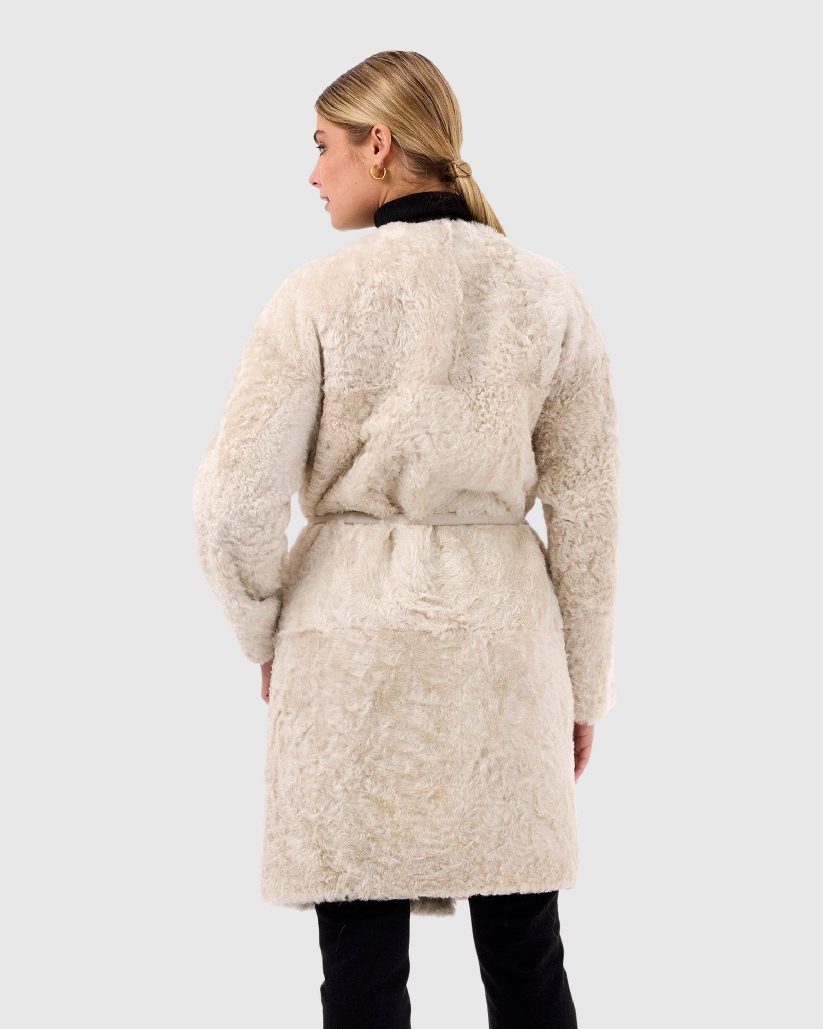 Reversible Collarless Select Shearling Lamb Short Coat With Buttons | Beige/Beige