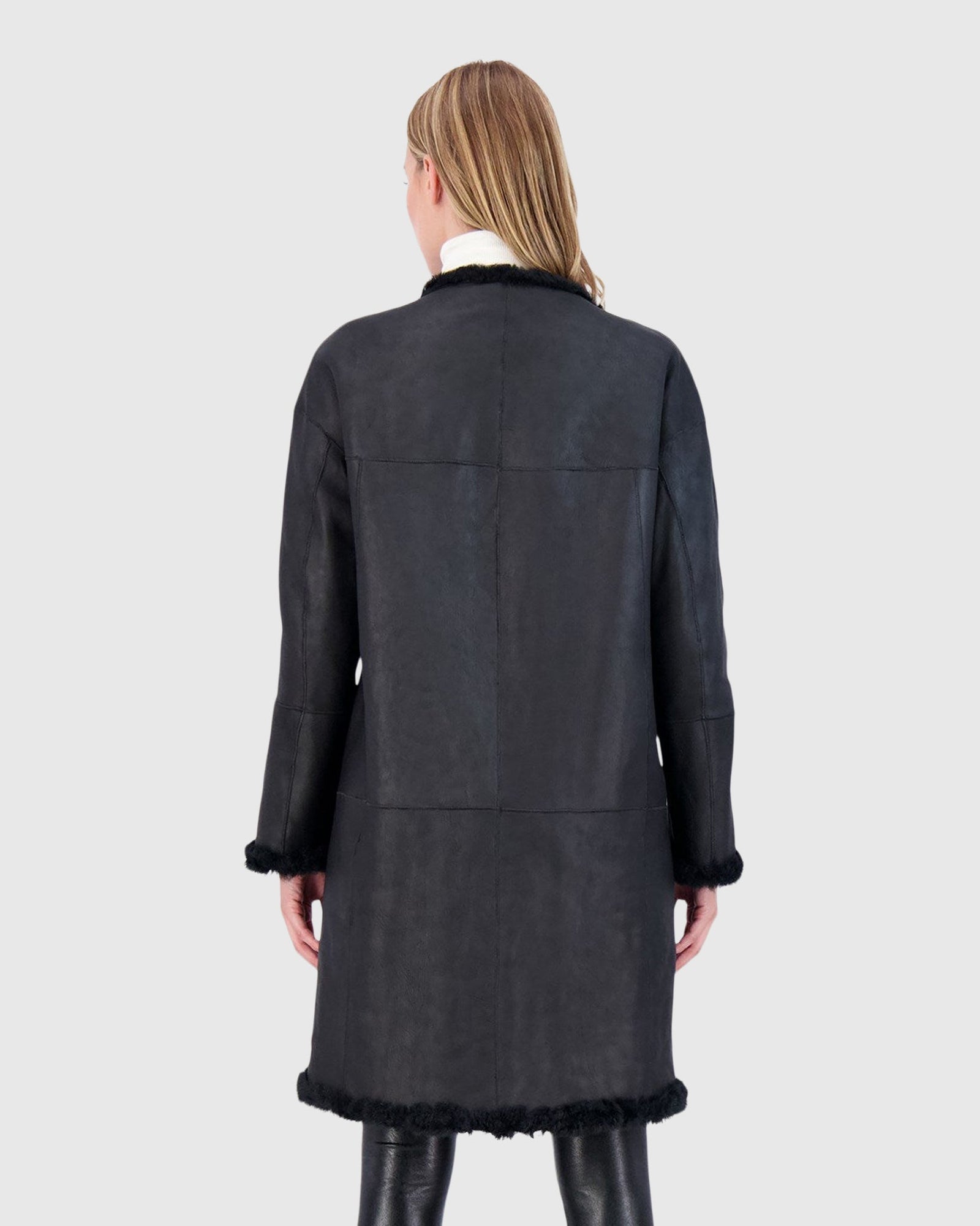Reversible Collarless Select Shearling Lamb Short Coat With Buttons | Black/Black