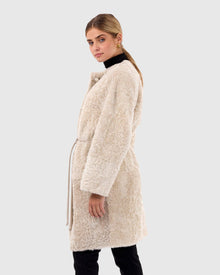 Reversible Collarless Select Shearling Lamb Short Coat With Buttons | Beige/Beige