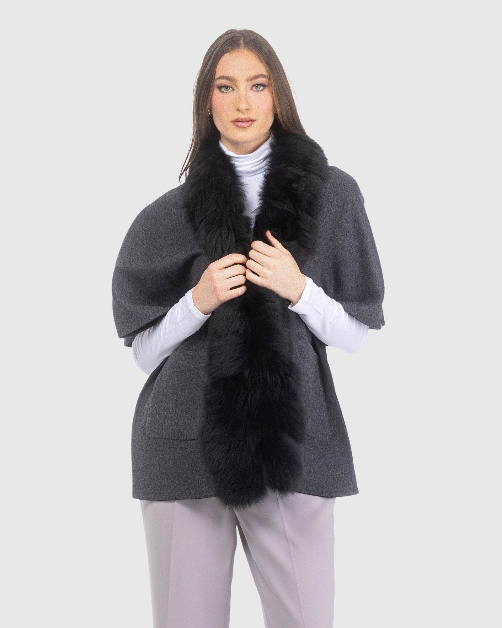 Reversible Loro Piana Cashmere & Wool Shawl With Merinillo Shearling Lamb Trim | Black/Anthracite