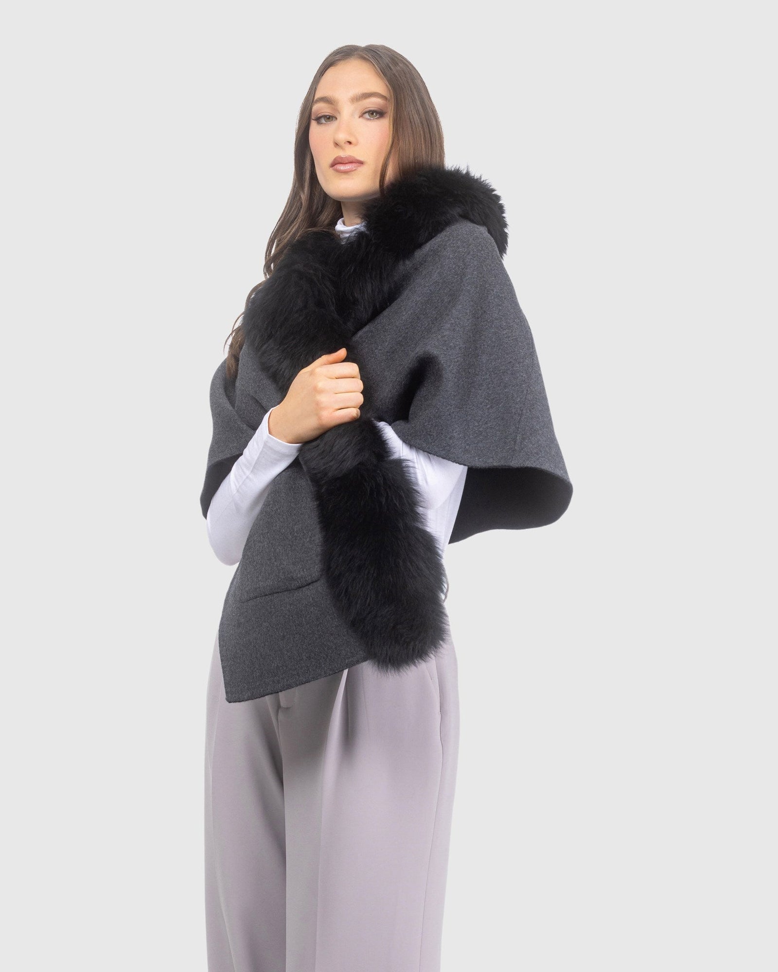 Reversible Loro Piana Cashmere & Wool Shawl With Merinillo Shearling Lamb Trim | Black/Anthracite