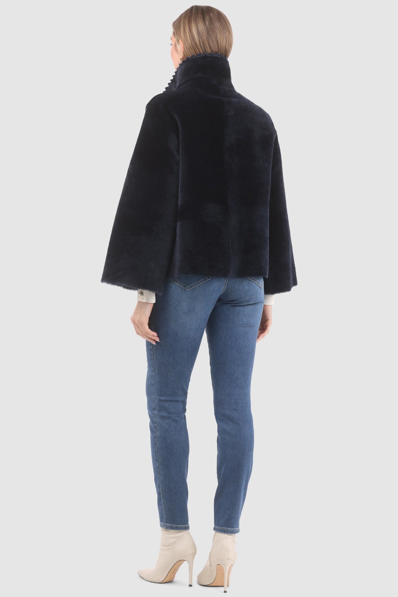 Reversible Select Shearling Jacket With Embroiderd Trim | Women | Navy x Navy