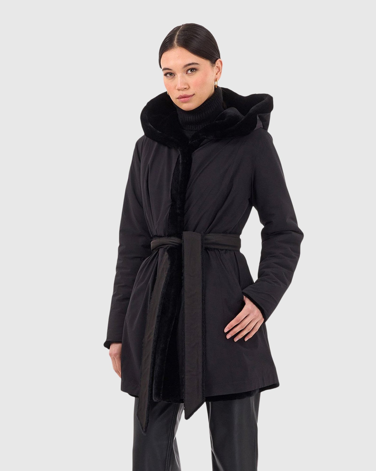 Reversible Select Shearling Lamb Hooded Stroller | Black/Black