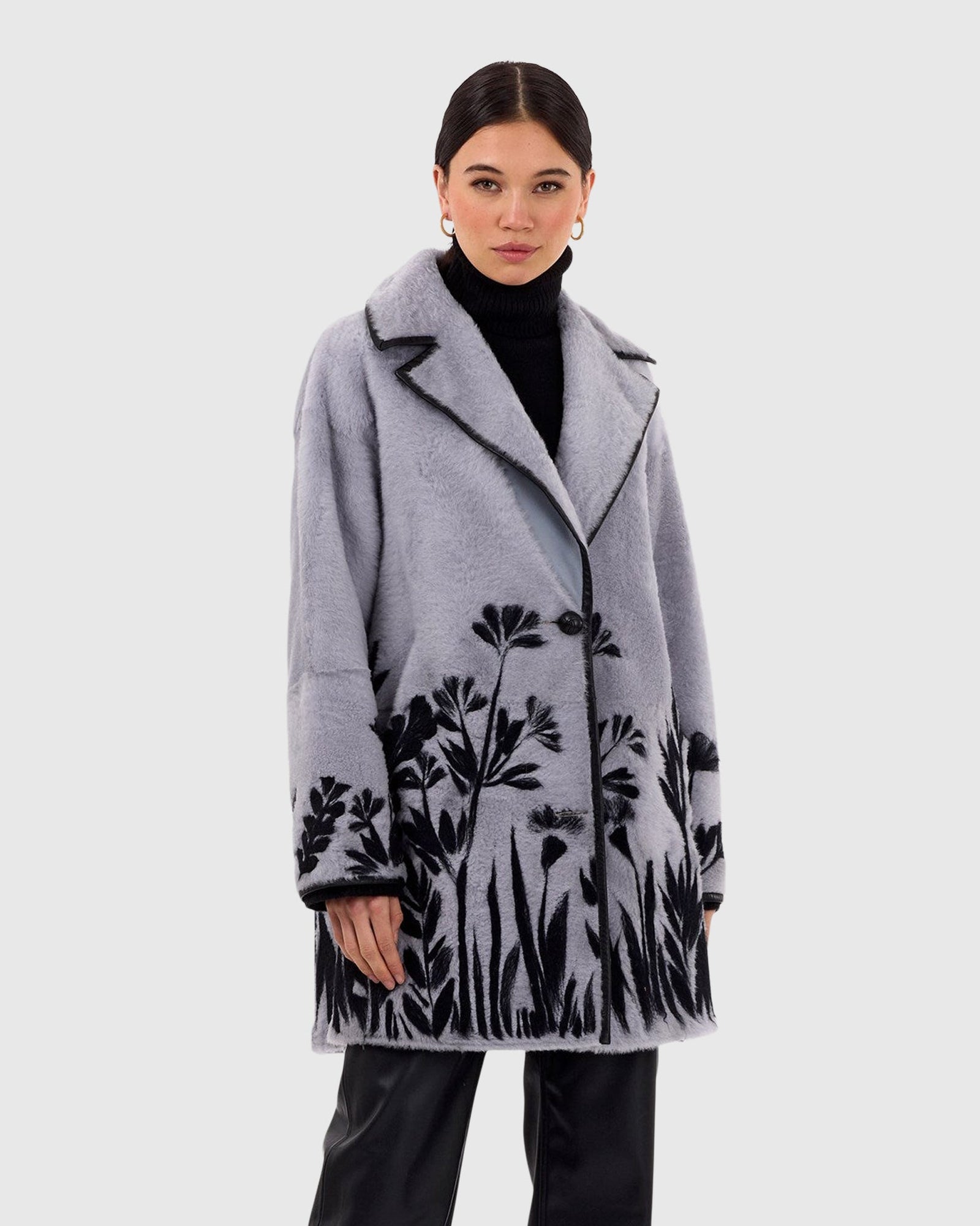 Reversible Select Shearling Lamb Stroller With Floral Embroidery | Periwinkle/Black Floral