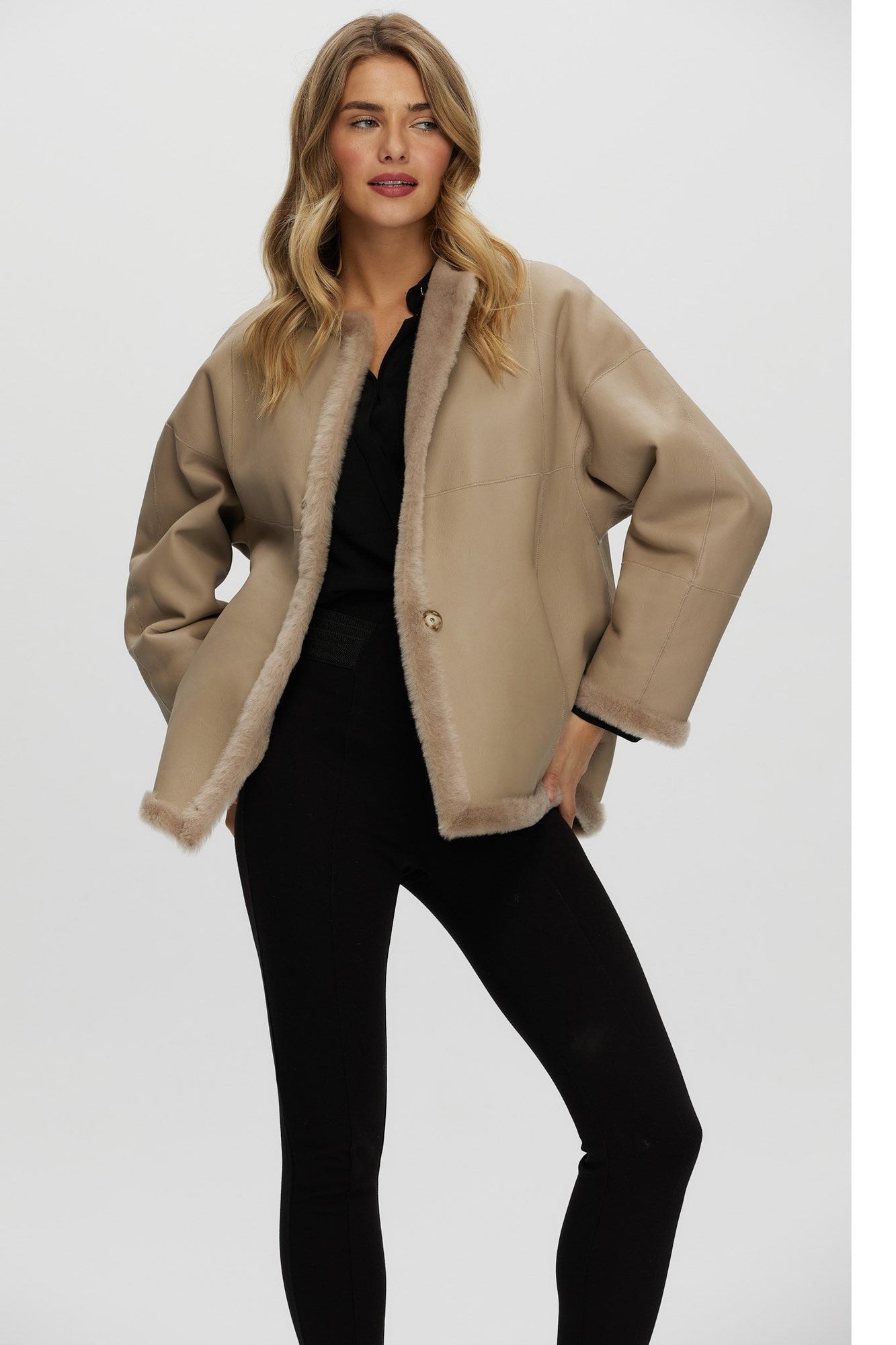 Reversible Shearling Lamb Collarless Jacket | Women | Beige