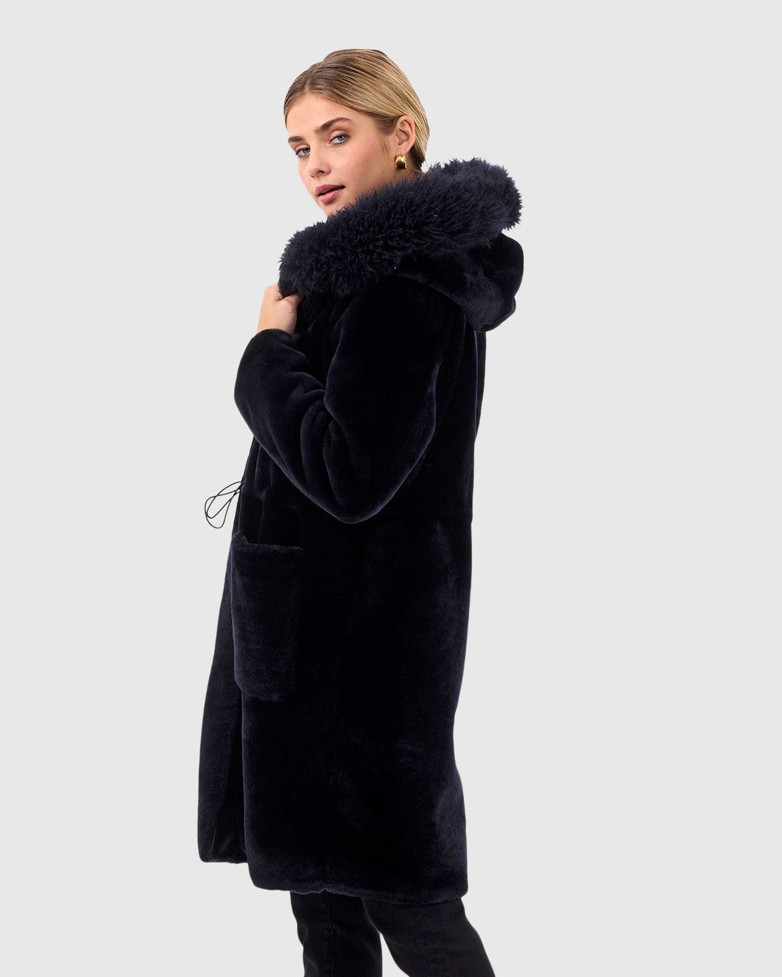 Reversible Shearling Lamb Parka With Select Cashmere Goat Trim | Navy/Black