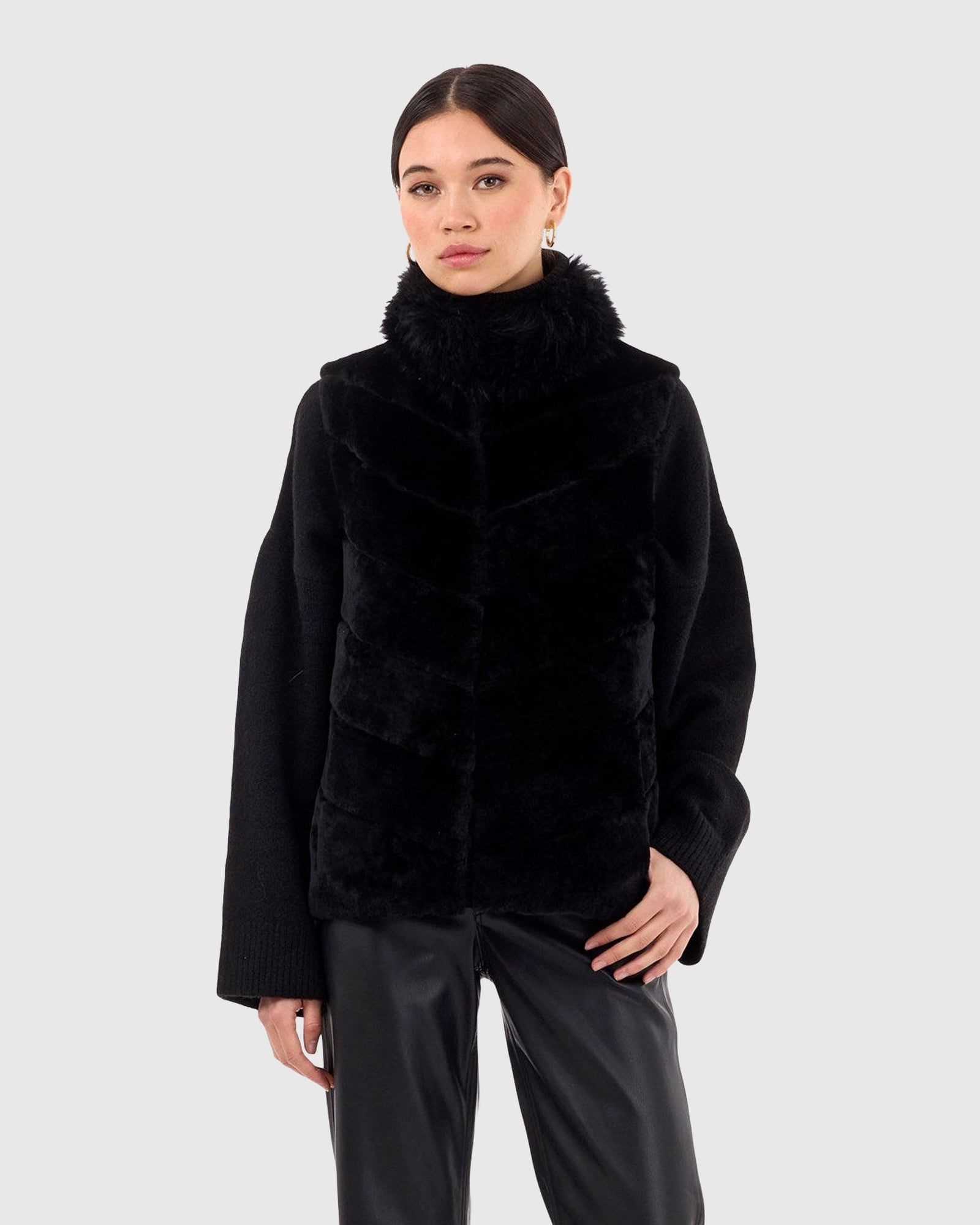 Reversible Shearling Lamb Vest With Select Cashmere Goat Collar | Black/Black