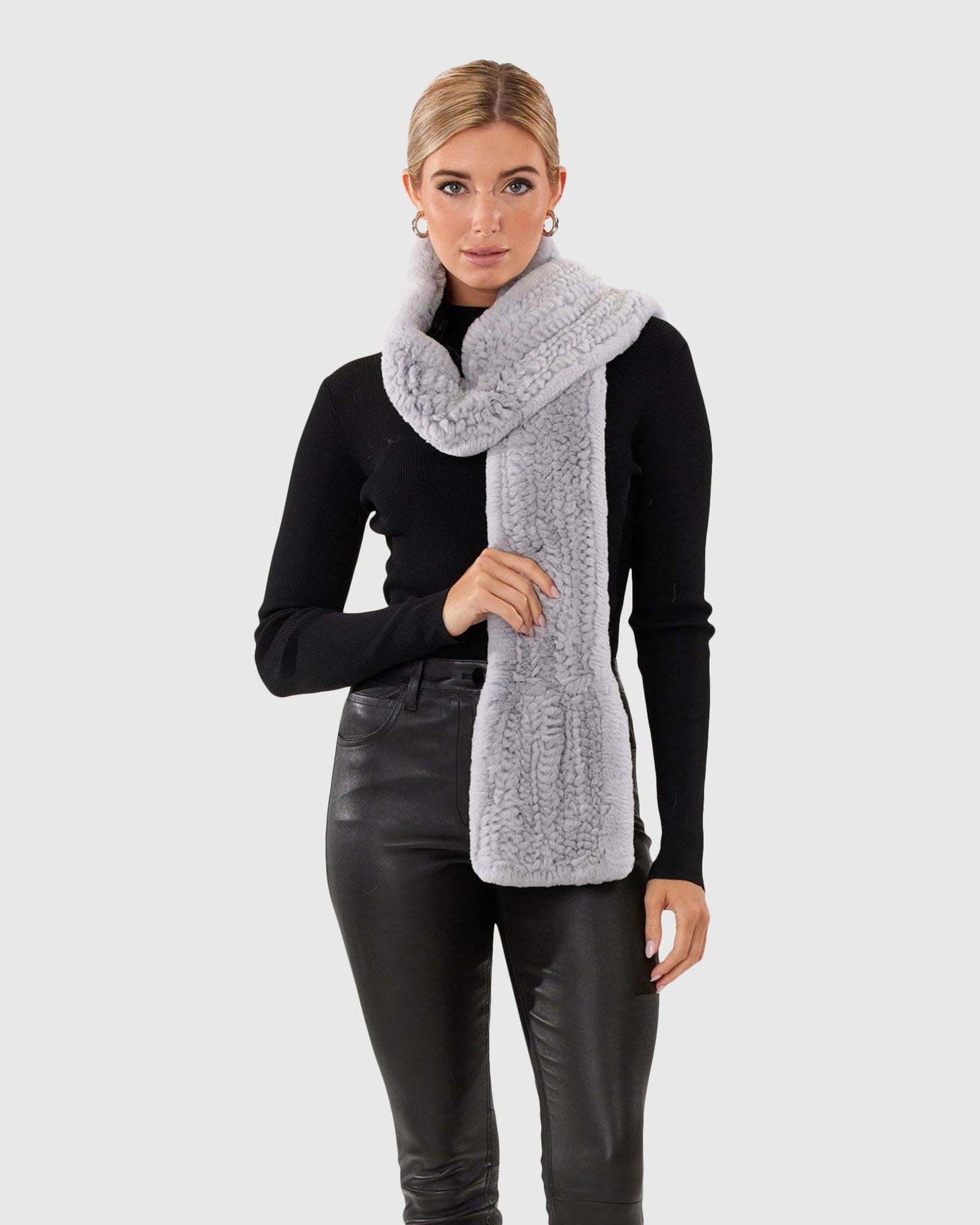 Rex Rabbit Knit Scarf | Light Gray