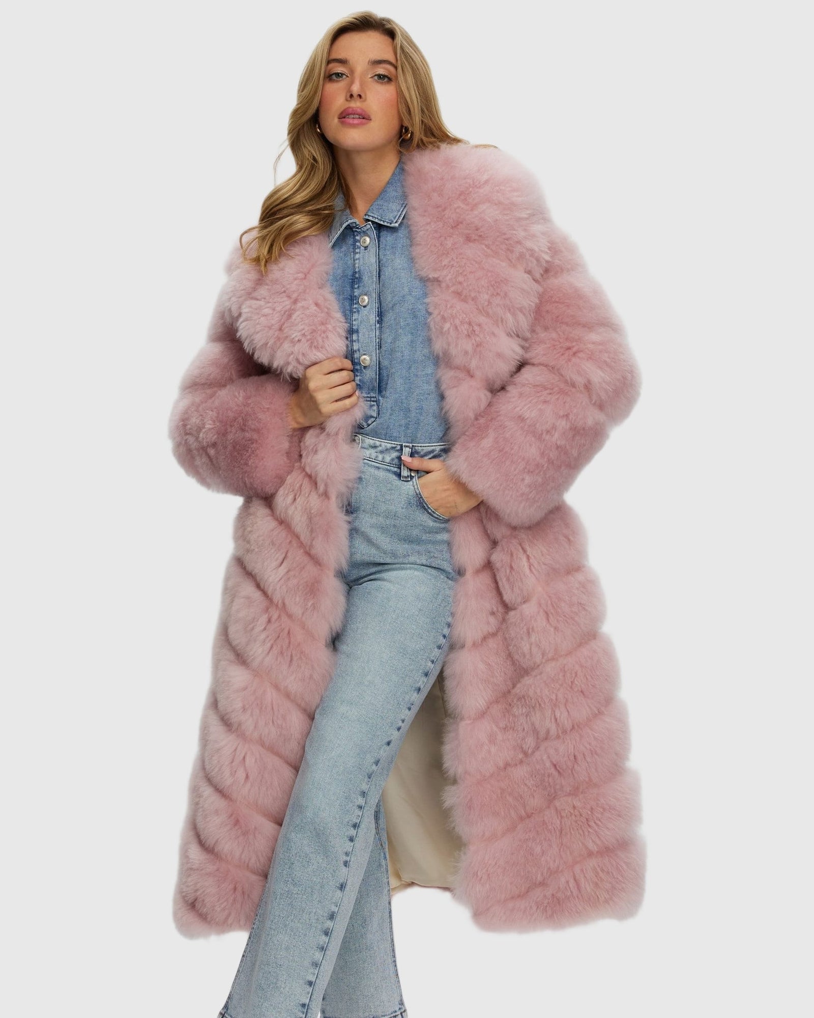 Select Cashmere Goat Diagonal Coat | Light Pink