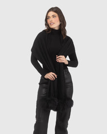 Select Cashmere Stole With Select Lamb Pompoms | Black