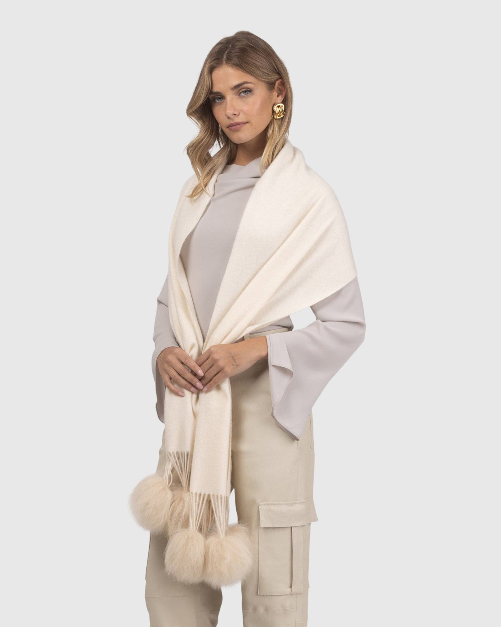 Select Cashmere Stole With Select Lamb Pompoms | Ivory