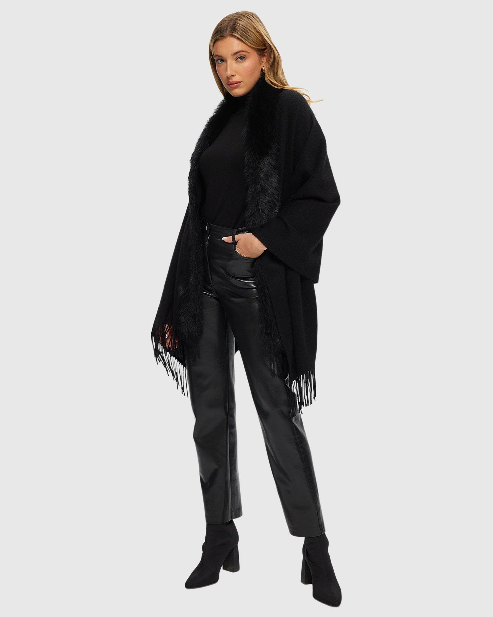 Select Cashmere Stole with Toscana Shearling Lamb Trim | Black