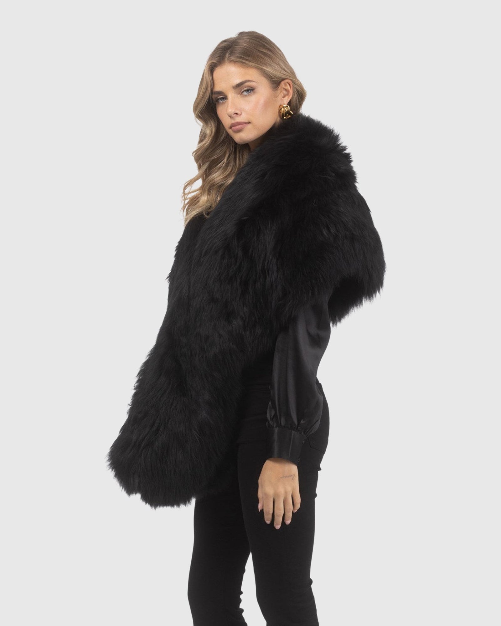 Select Lamb Shawl | Black