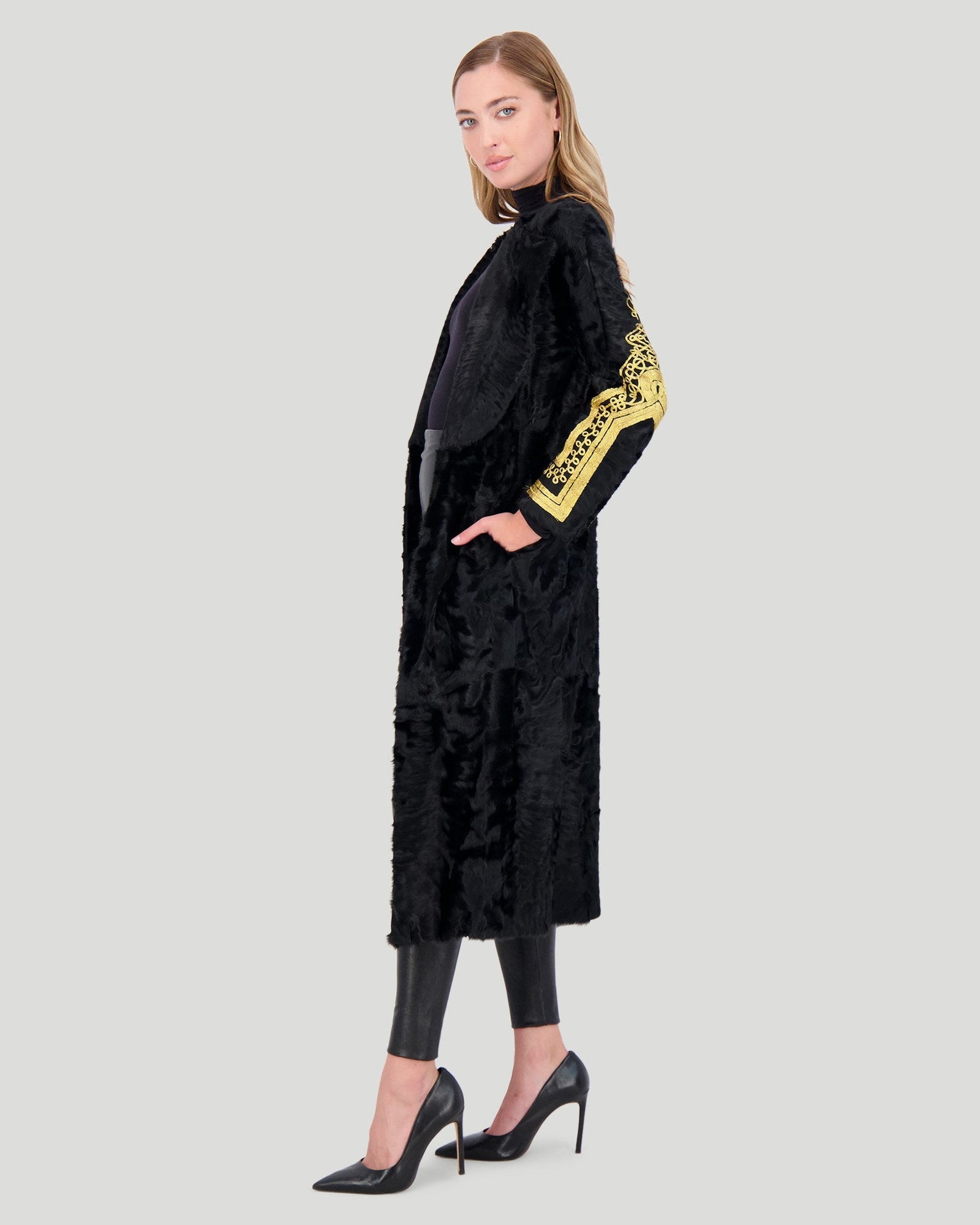 Select Lamb Short Coat With Embroidery | Black/Gold