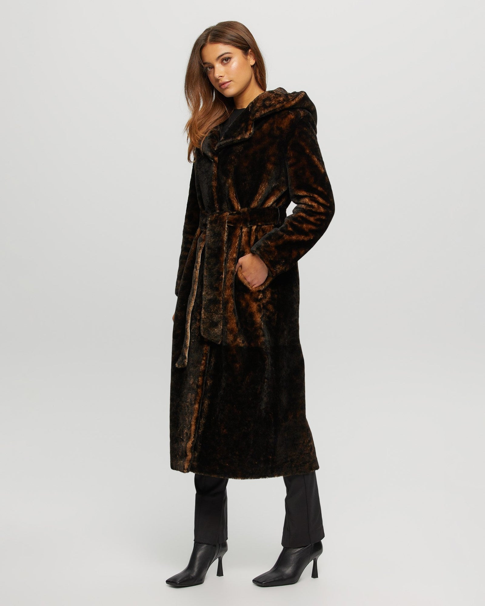 Select Shearling Lamb Coat With Hood | Women | Dark Brown Leopard Print