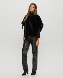 Select Shearling Lamb Collarless Short Sleeve Jacket | Women | Black (V1)