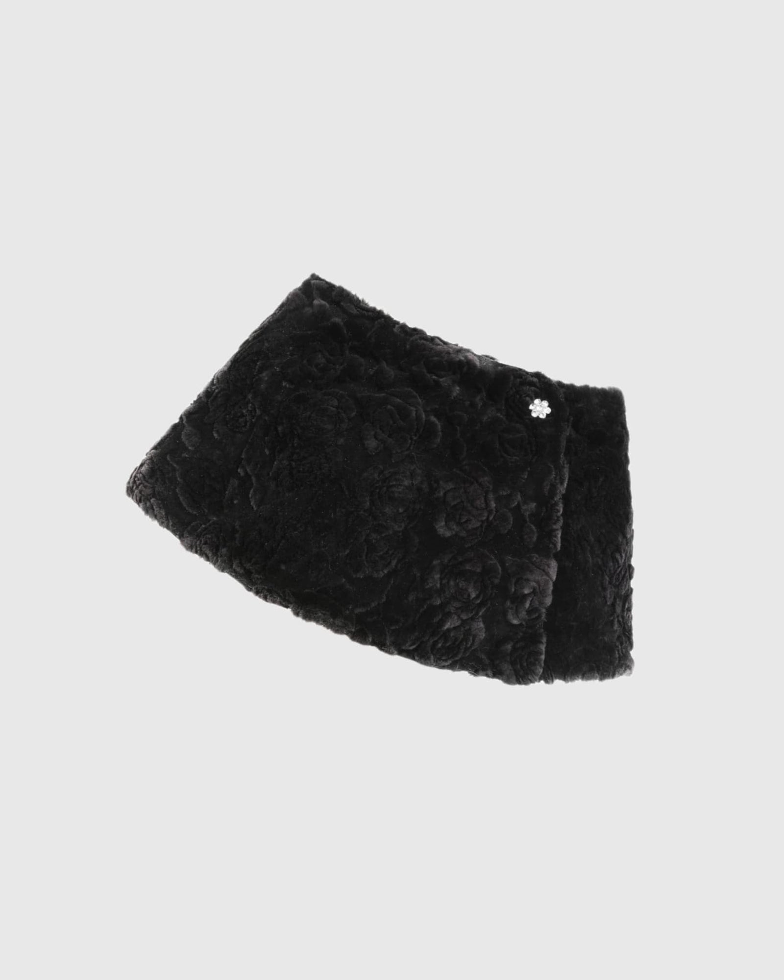 Select Shearling Lamb Rose Laser Printed Capelet | Black Brisa