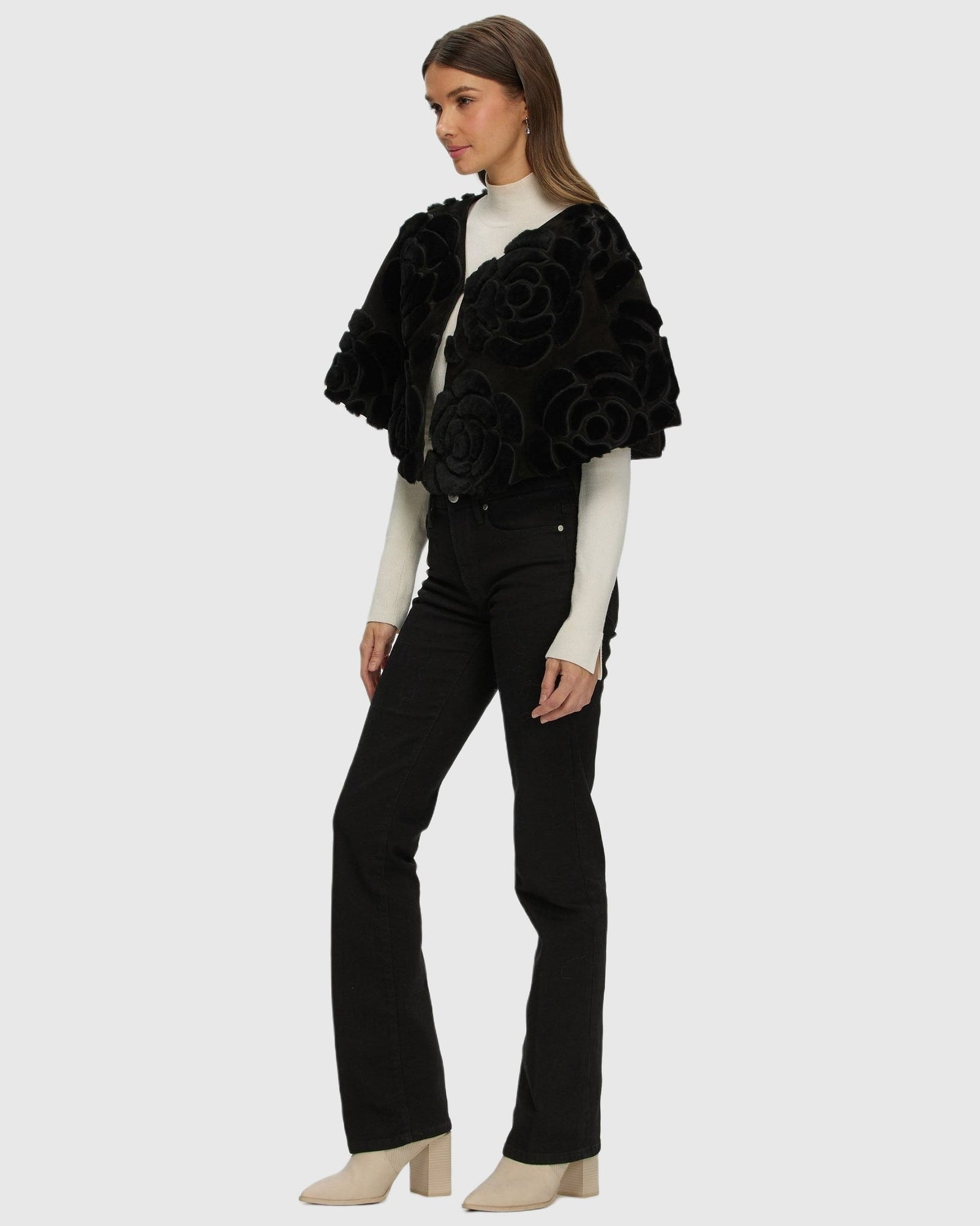 Select Shearling Lamb and Suede Floral Embroidered Stole Reversible To Loro Piana Cashmere and Wool | Black/Black