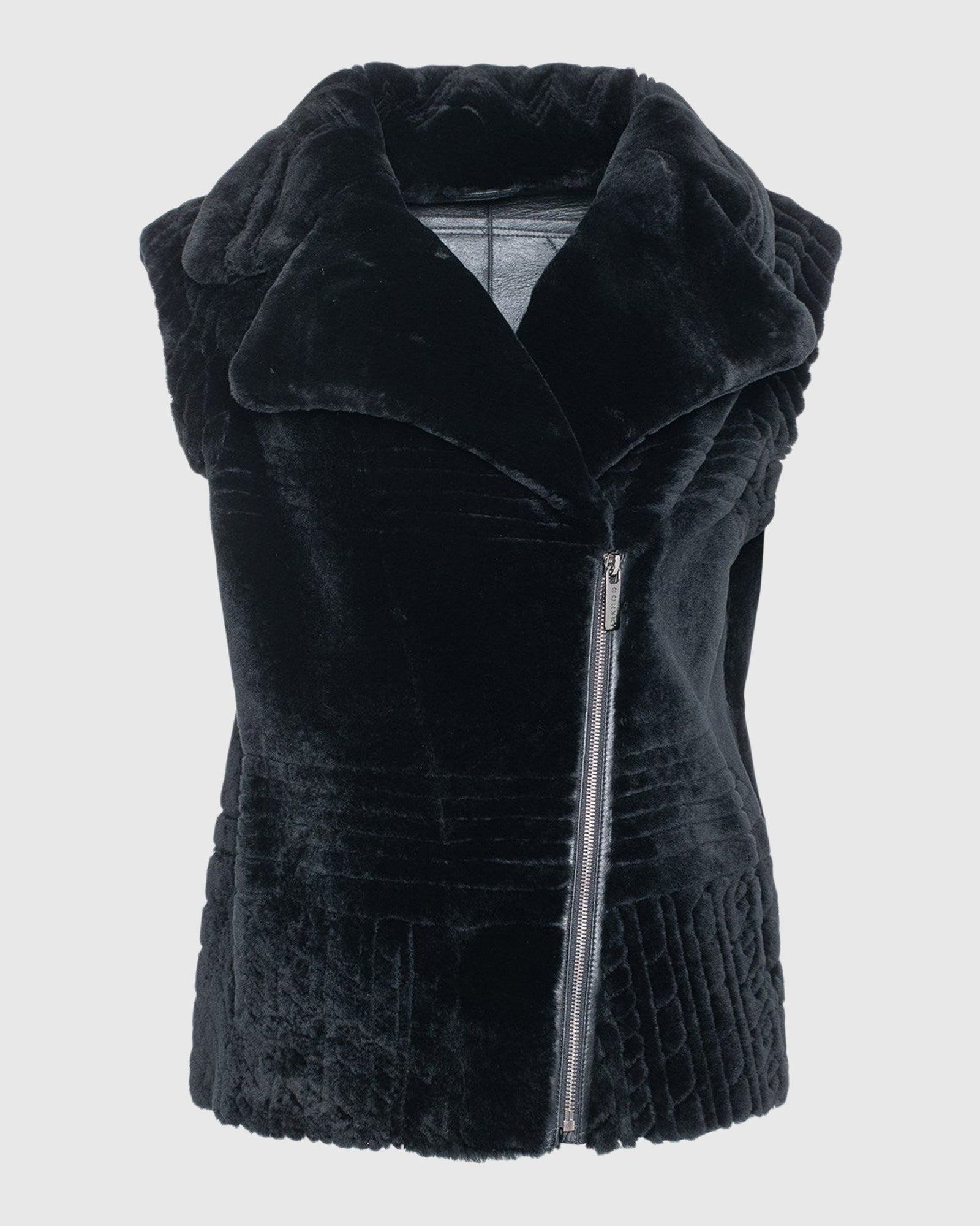 Select Shearling Lamb Zip Vest With Grooved Pattern | Black
