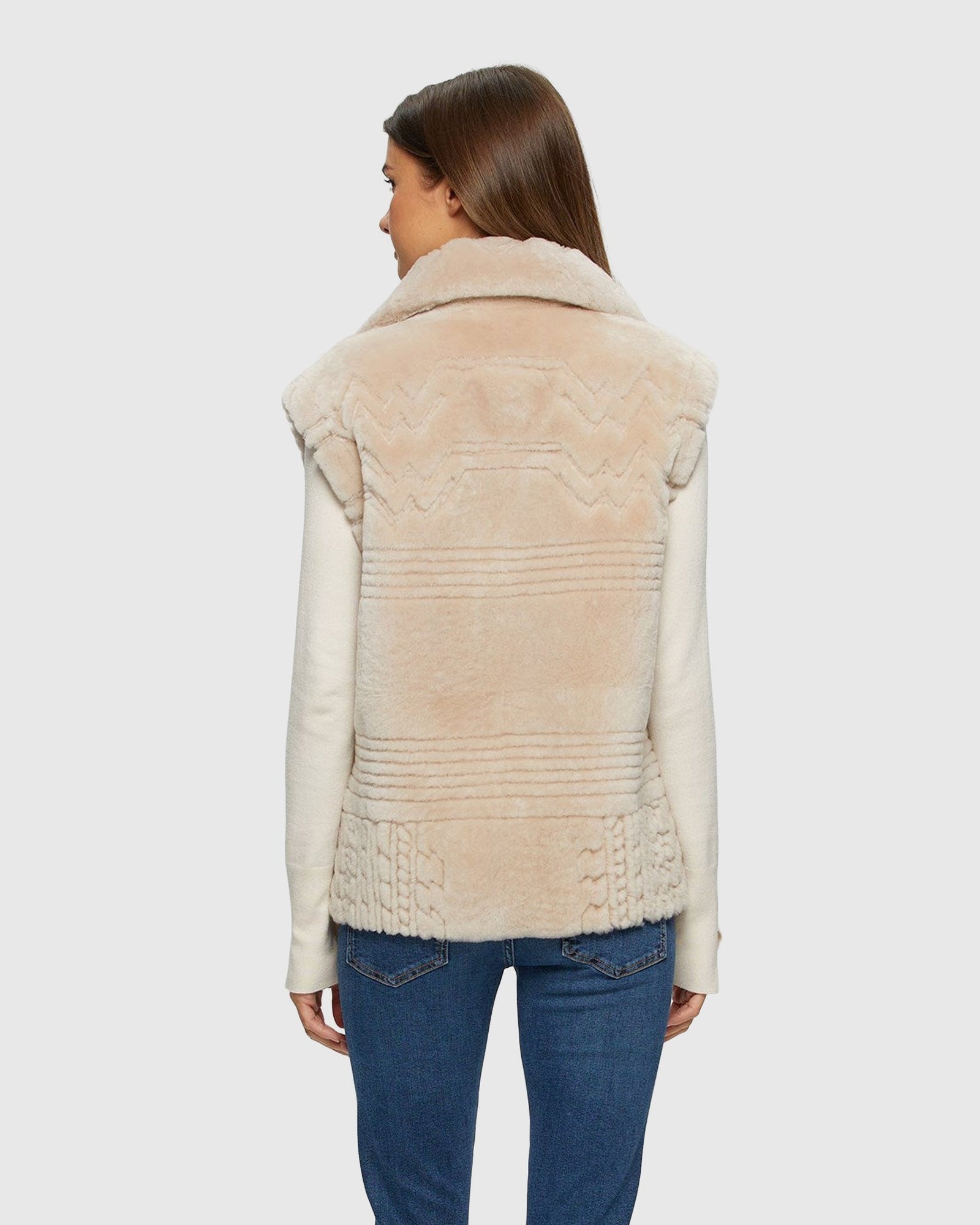 Select Shearling Lamb Zip Vest With Grooved Pattern | Beige