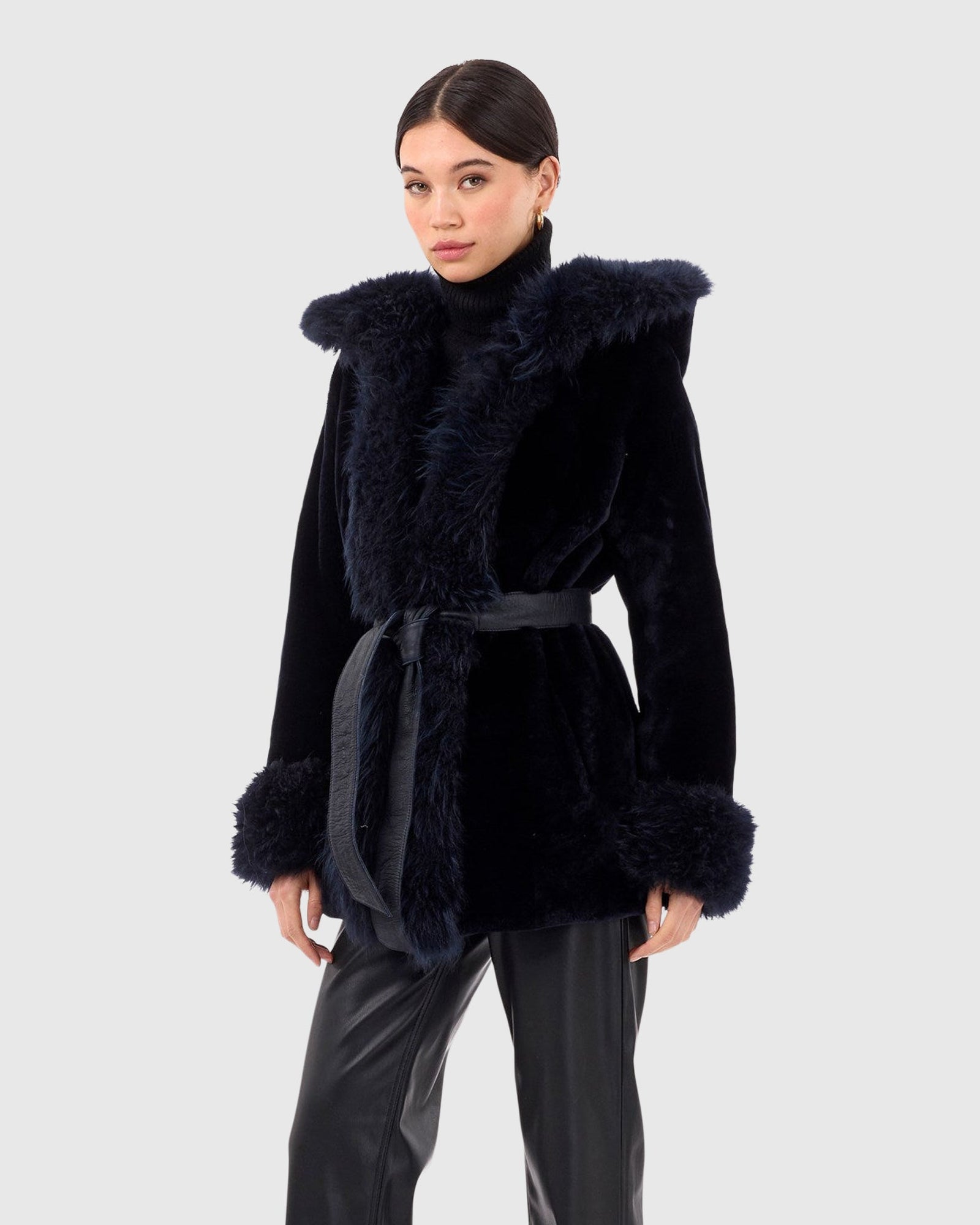 Shearling Lamb Reversible Jacket With Select Select Cashmere Goat Details | Navy/Black