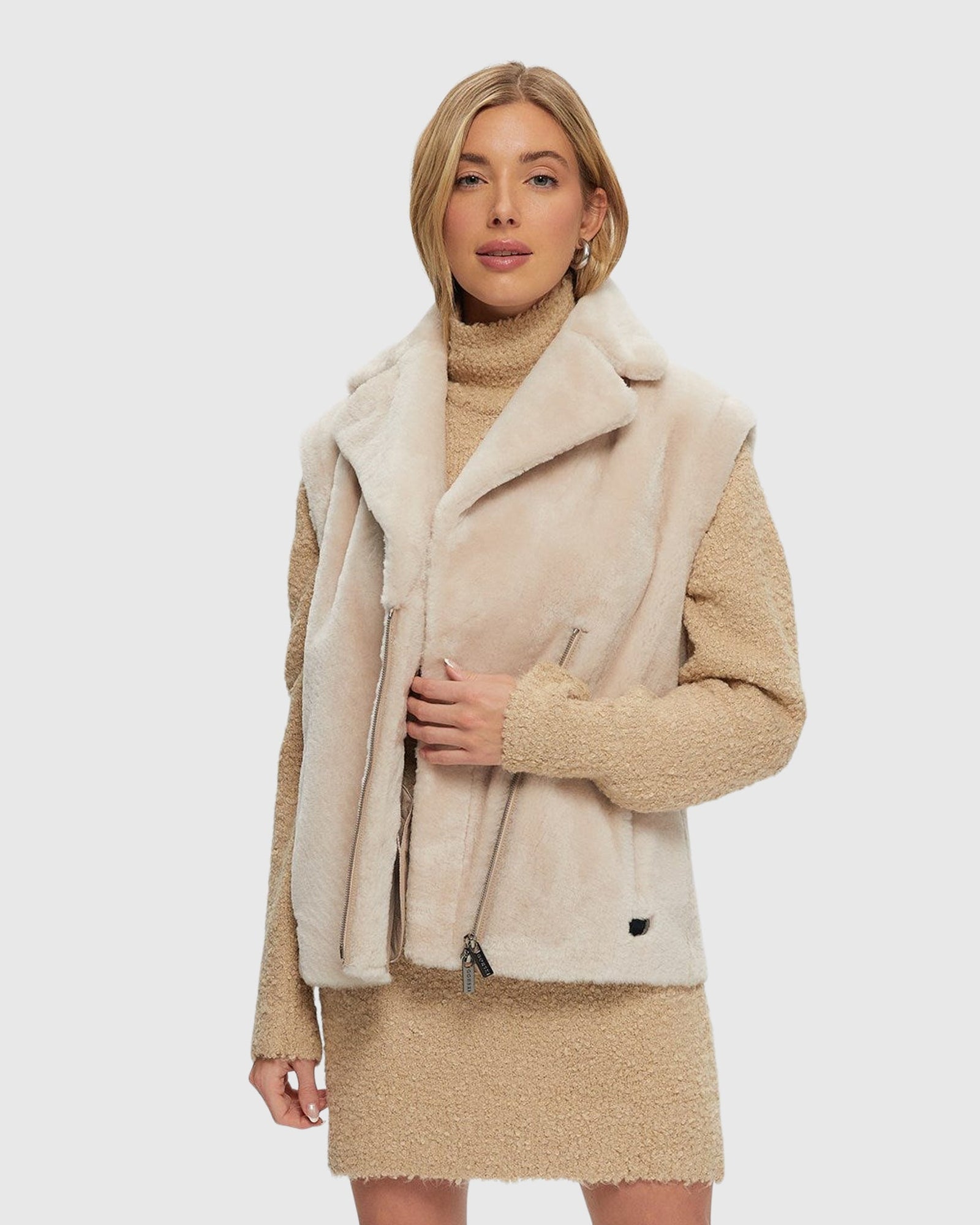 Shearling Lamb Zip Vest | Beige