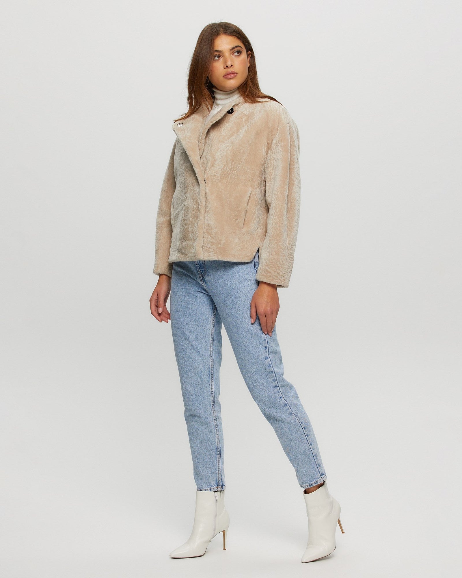 Textured Shearling Lamb Jacket | Women | Beige