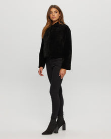 Textured Shearling Lamb Jacket | Women | Black (V1)