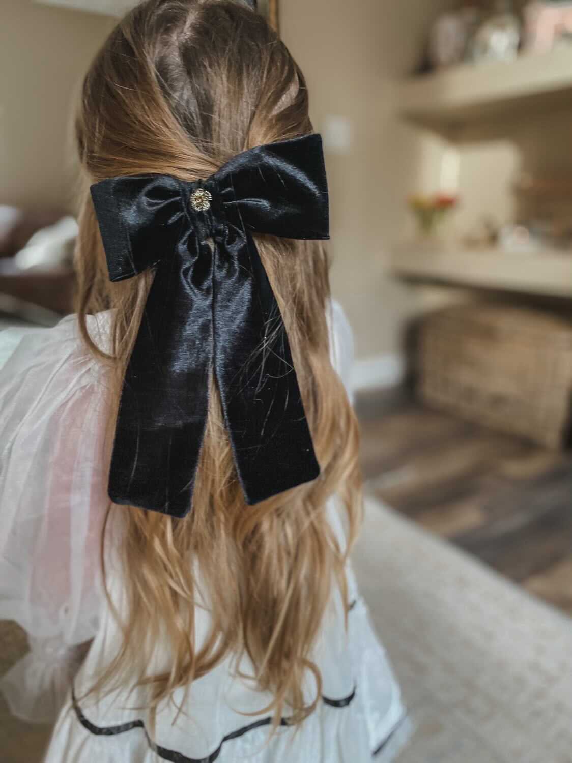 Aurora Black Ceremony Velvet Hair Bow - Petite Maison Kids