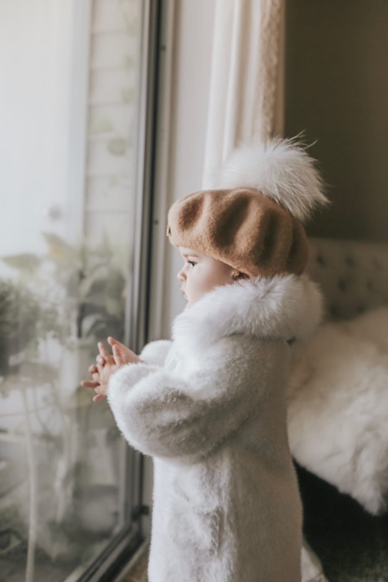 Milana Victoria Sweater Coat | White