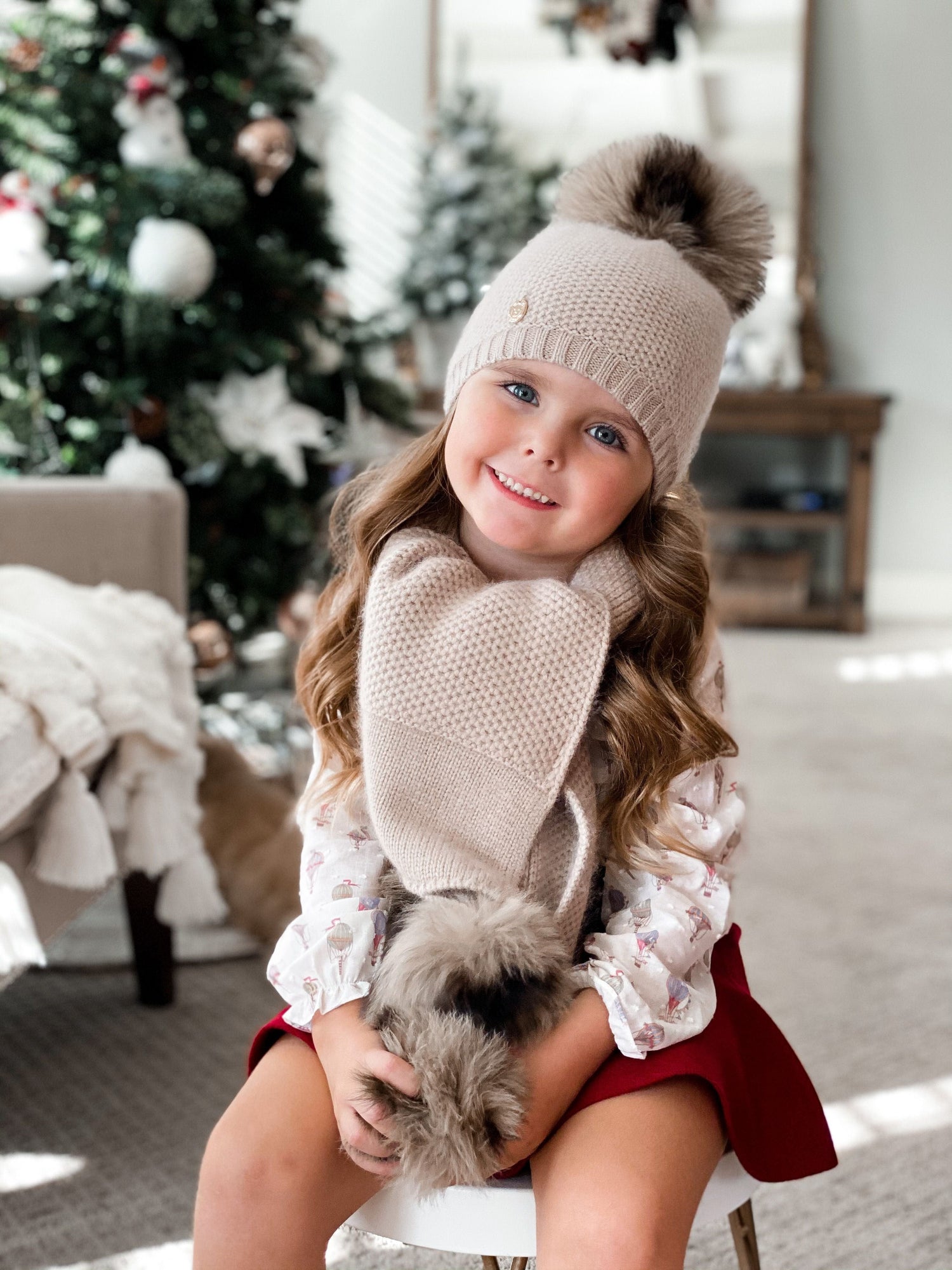 Honeycomb Beige Cashmere Beanie with Animal Print Poms - Petite Maison Kids