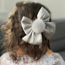 Girl | Lana Hair Bow | Silver