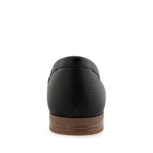 Winona Tailored Loafer | Black Pebbled Leather