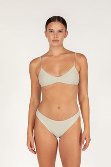 Noam Bottom | Oyster