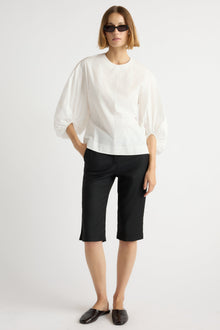 Mali | Lexi Tailored Capri Pant in Size Extra Small