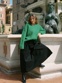 Marion V-Neck | Kelly Green