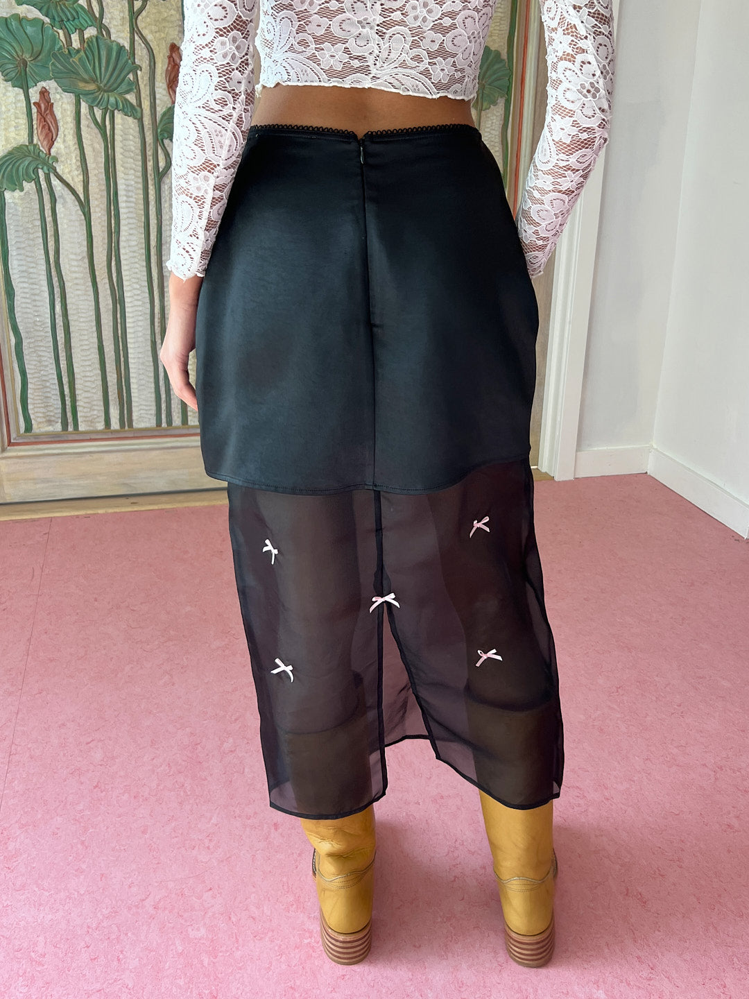 Harper Bow Tiered Skirt | Black Pink Bow