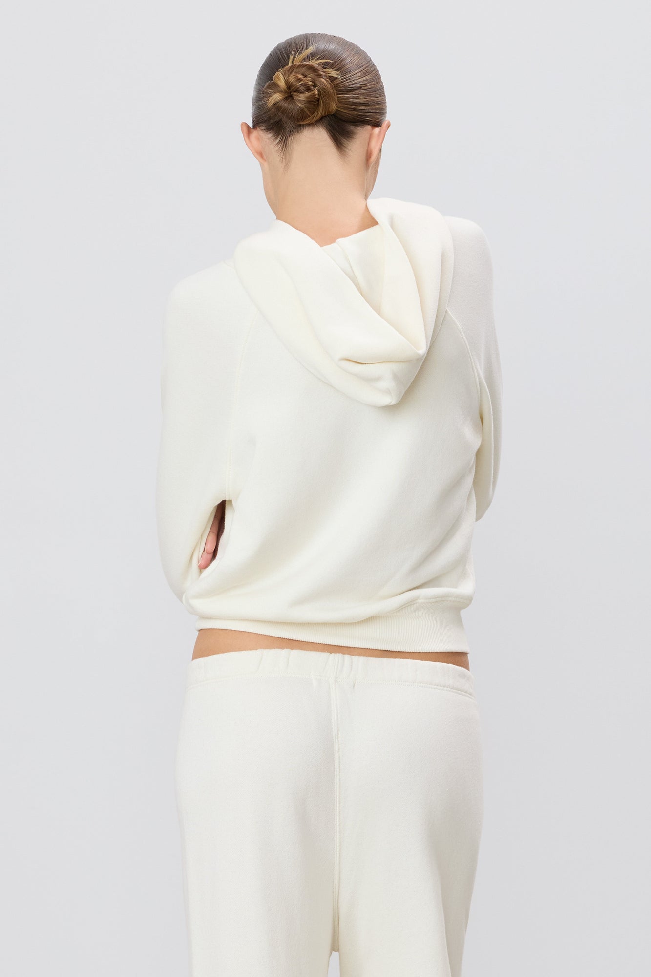 Shrunken Hoodie Sweatshirt | Cream