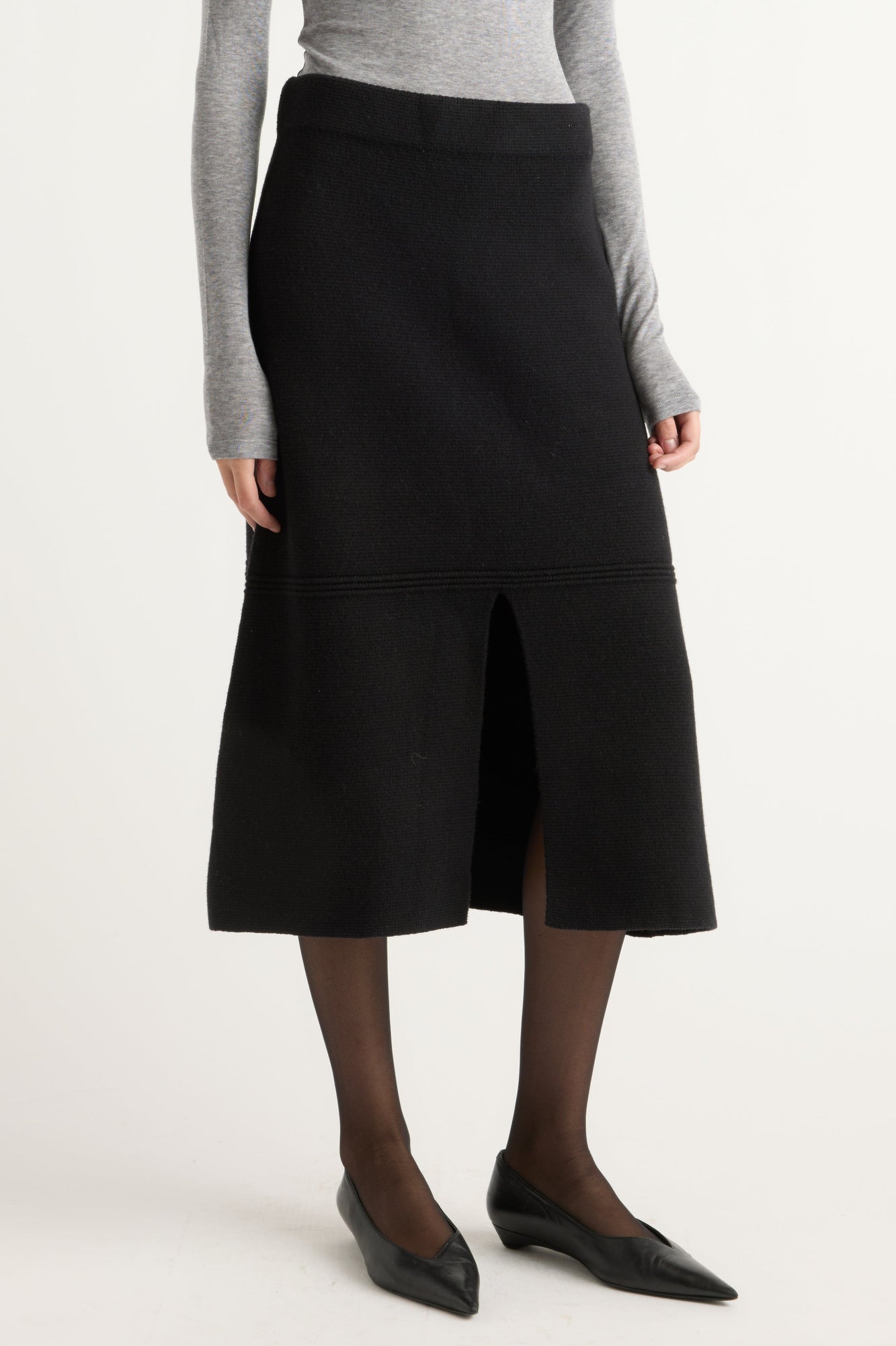 Kelsey | Lora Organic Cotton-Wool Skirt in Size Small